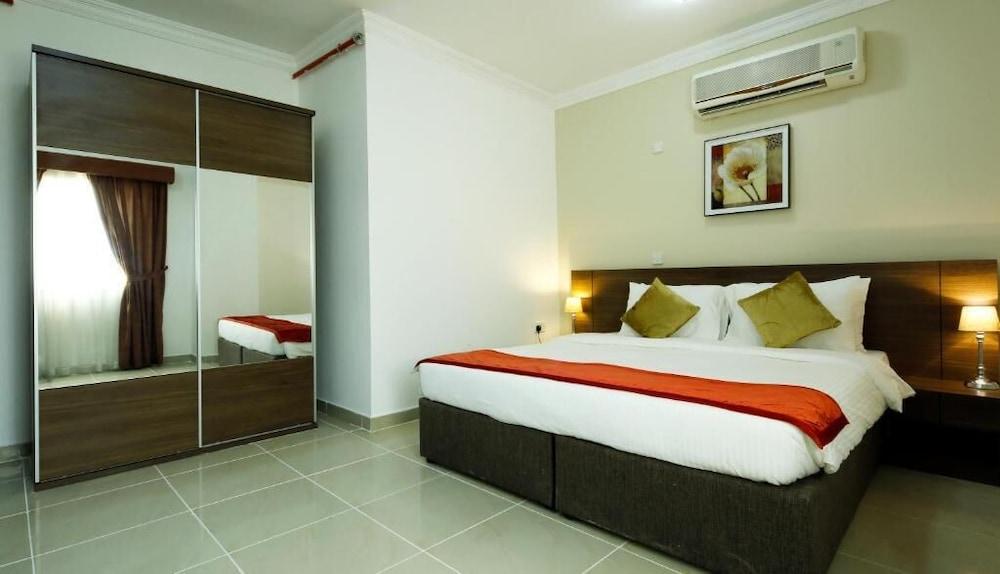 La Villa Inn Hotel Apartments Doha Kültér fotó