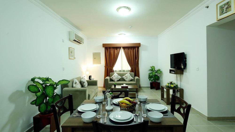 La Villa Inn Hotel Apartments Doha Kültér fotó