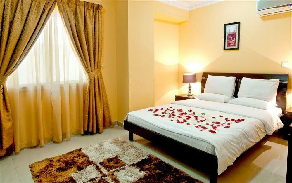 La Villa Inn Hotel Apartments Doha Kültér fotó
